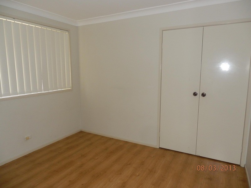 6 Carbine Close, Casula NSW 2170