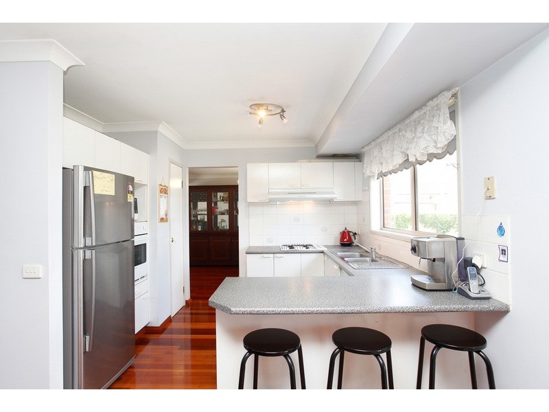 115 Kendall  Drive, Casula NSW 2170