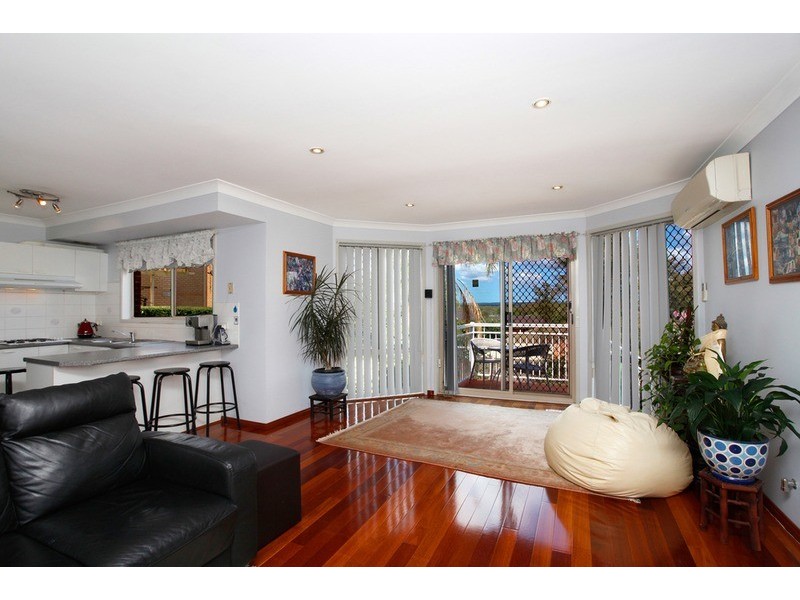 115 Kendall  Drive, Casula NSW 2170