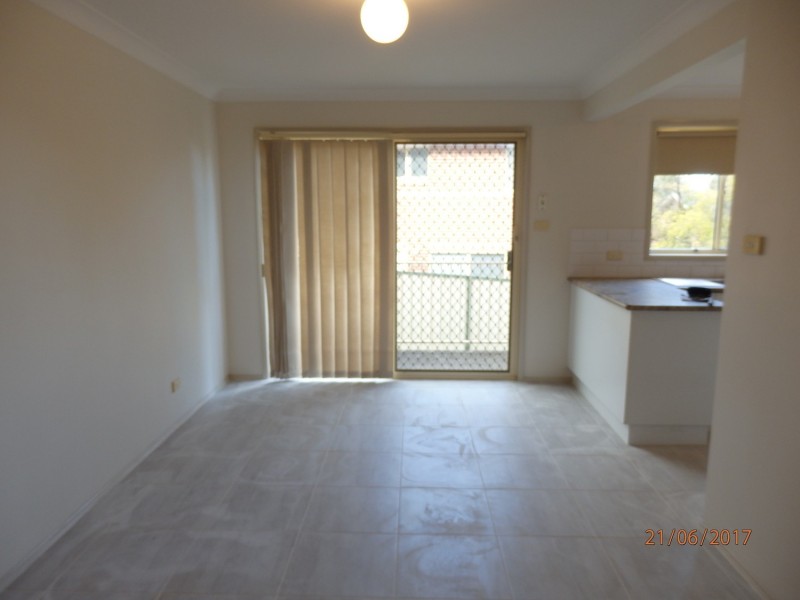 10/182-184 Leacocks Lane, Casula NSW 2170