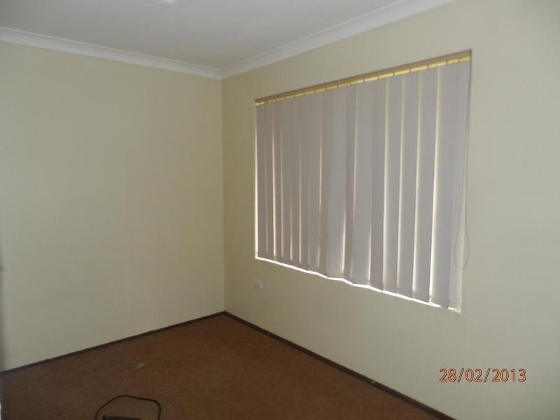 1/8A Dunmore Crescent, Casula NSW 2170