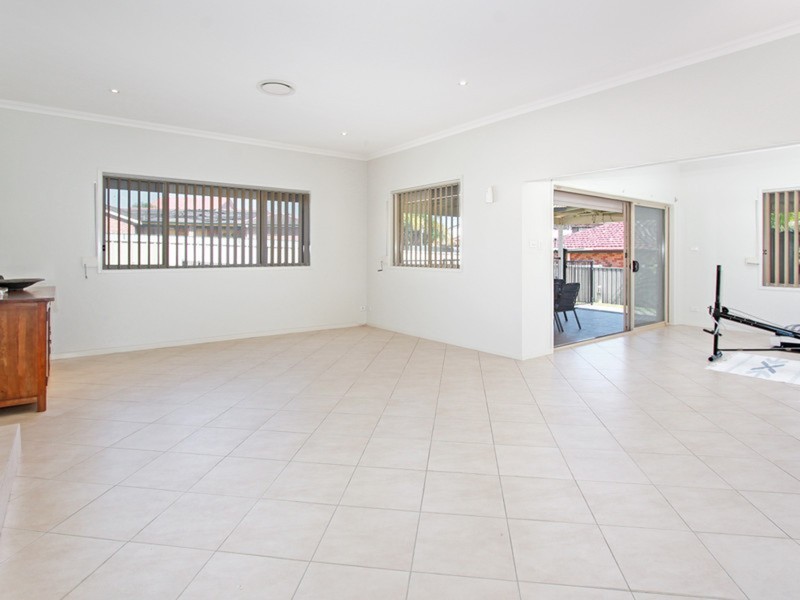 34 Kurrajong Road, Casula NSW 2170