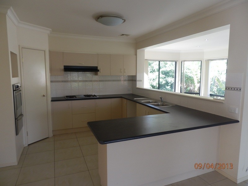 19 Kendall Drive, Casula NSW 2170