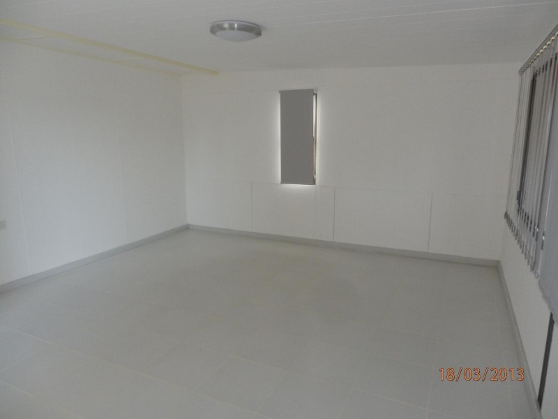 6 Compton Avenue, Lurnea NSW 2170