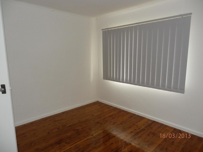 6 Compton Avenue, Lurnea NSW 2170