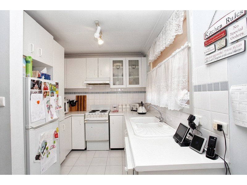 1/13-15 Carnation Avenue, Casula NSW 2170