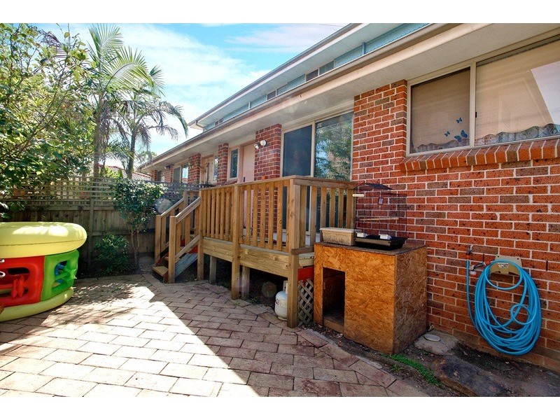 1/13-15 Carnation Avenue, Casula NSW 2170
