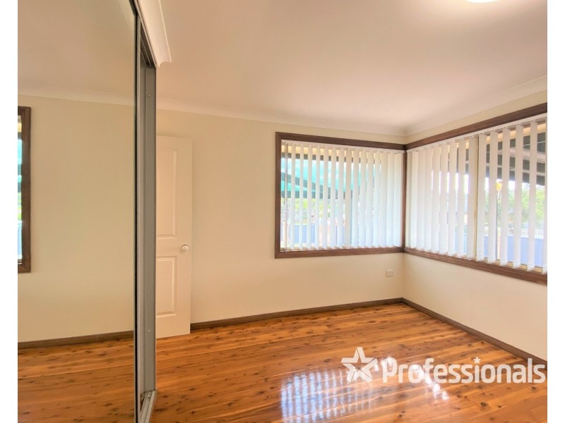 29 Jacaranda Crescent, Casula NSW 2170