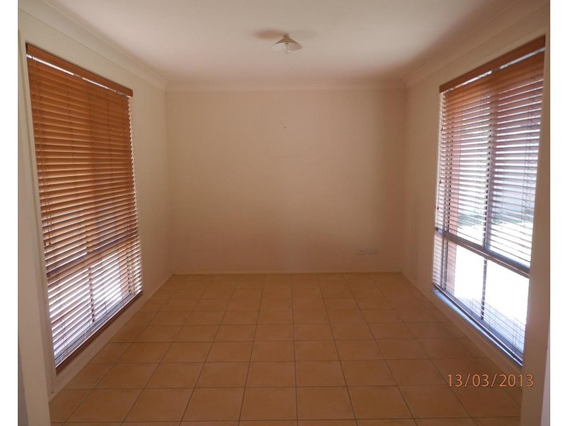 8B Natalie Close, Casula NSW 2170