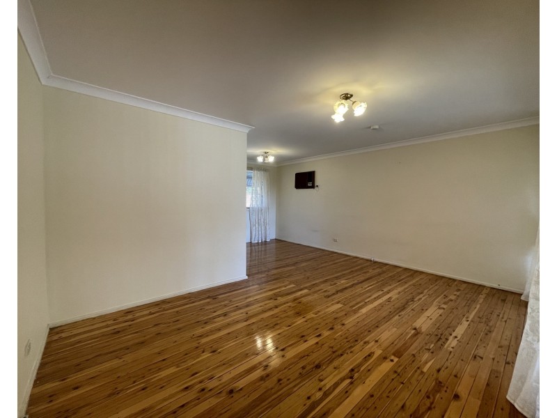 16 Gibson Avenue, Casula NSW 2170