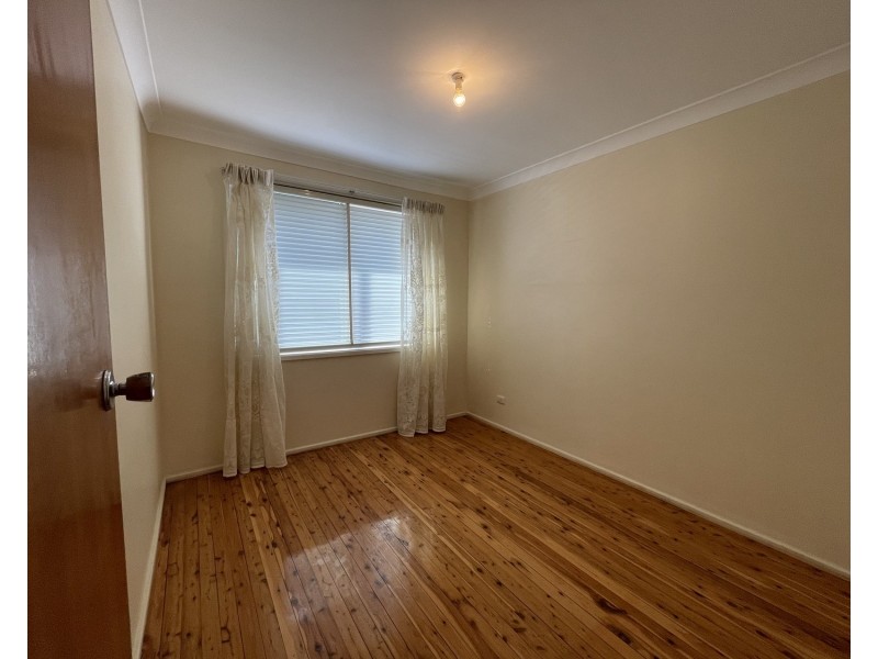 16 Gibson Avenue, Casula NSW 2170