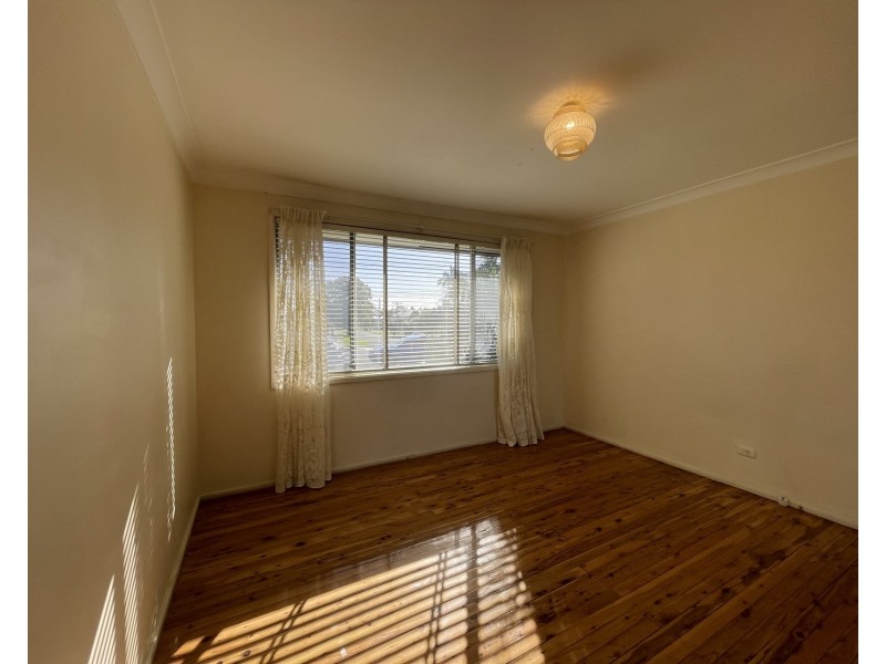 16 Gibson Avenue, Casula NSW 2170