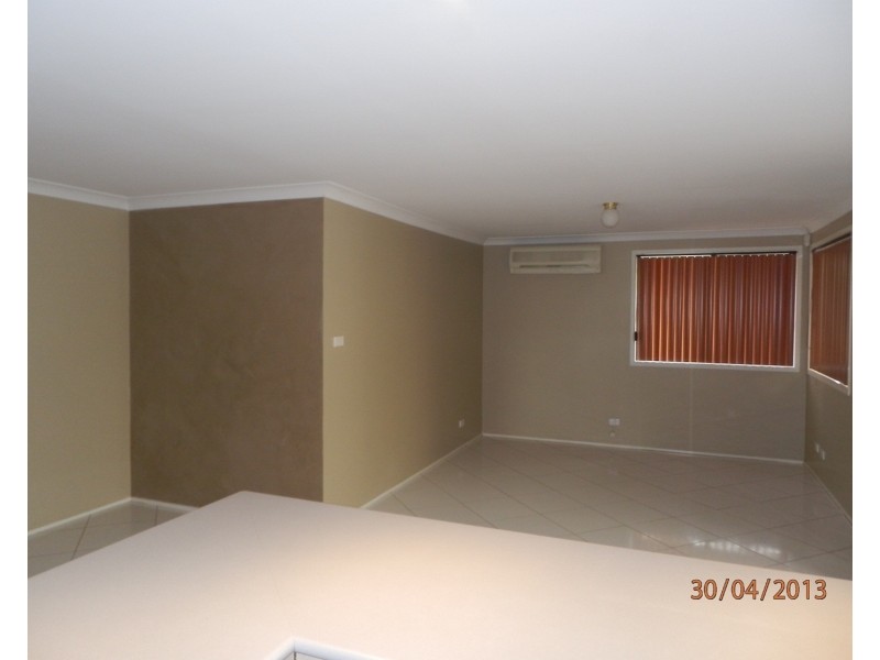 10 Lindsay Street, Casula NSW 2170