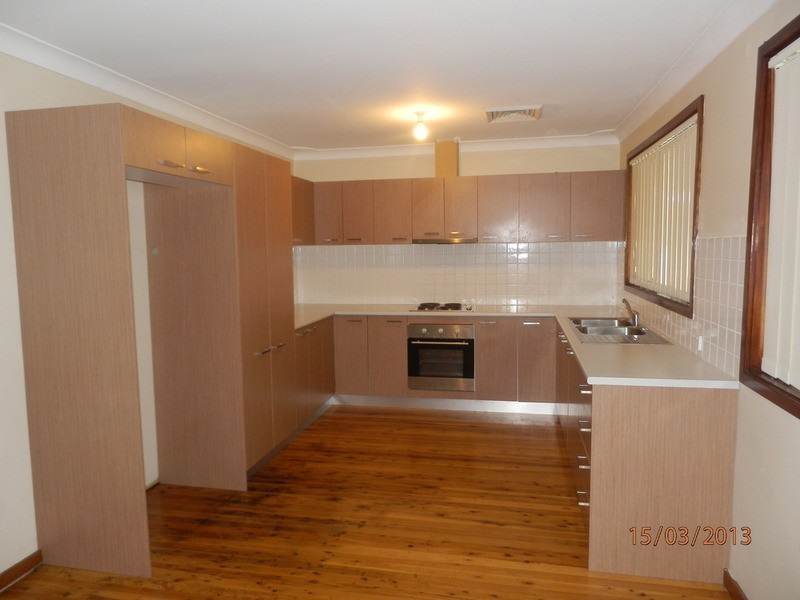 42 Graham Avenue, Casula NSW 2170