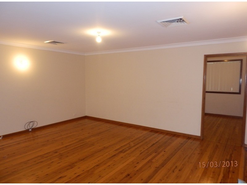 42 Graham Avenue, Casula NSW 2170