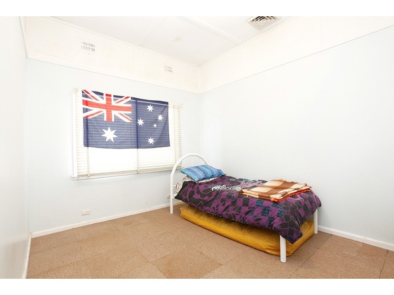 124 Hill Road, Lurnea NSW 2170