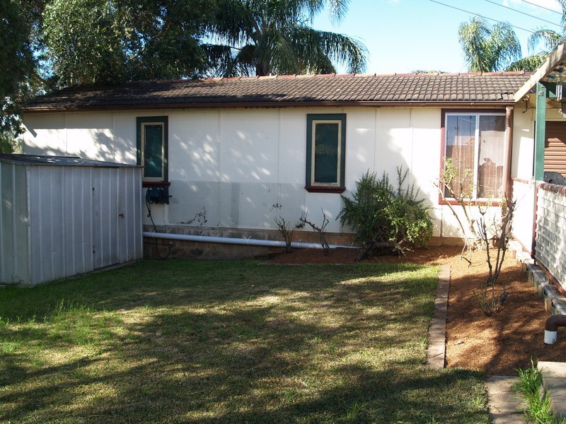 15 Polwarth Street, Miller NSW 2168