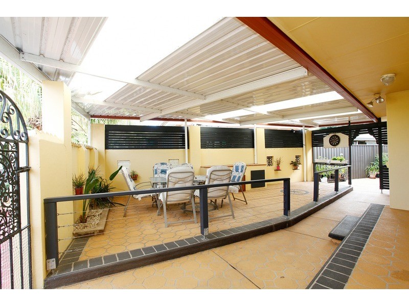 19  Ironbark Avenue, Casula NSW 2170