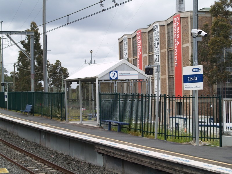 25 Holland  Crescent, Casula NSW 2170