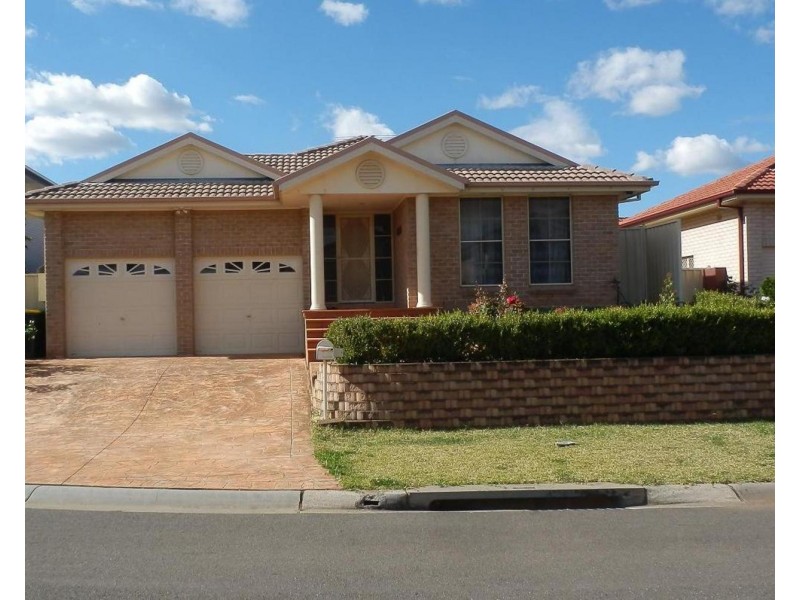 17 Idriess Place, Casula NSW 2170