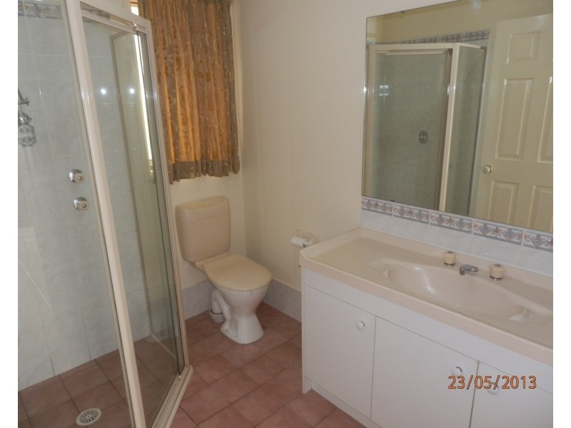 17 Idriess Place, Casula NSW 2170