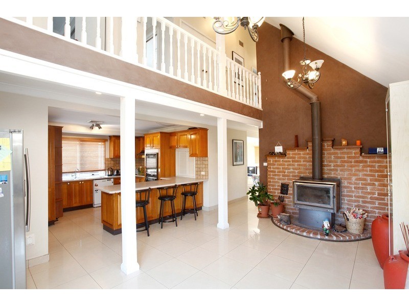 21 Carbine Close, Casula NSW 2170