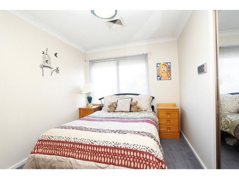 21 Carbine Close, Casula NSW 2170