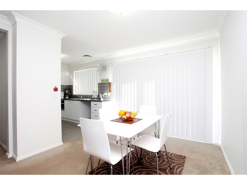 15 Grenada Road, Glenfield NSW 2167