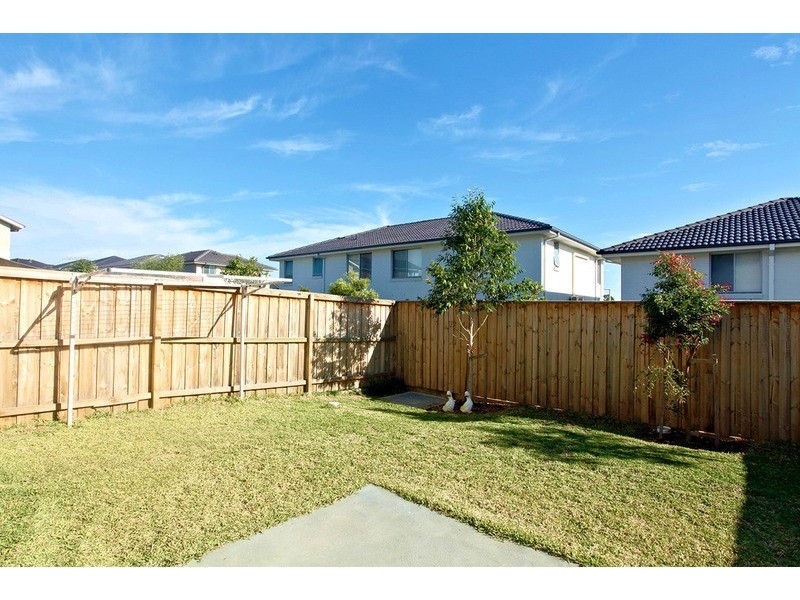 15 Grenada Road, Glenfield NSW 2167