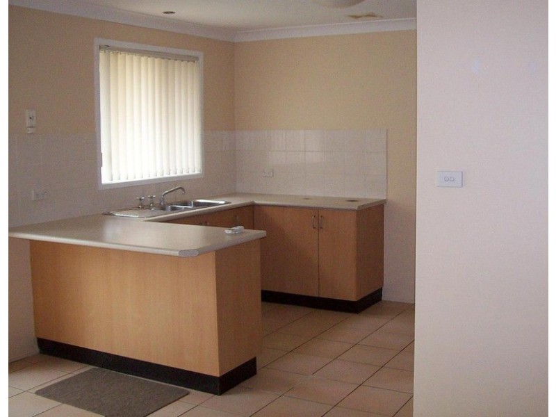 4A Marin Place, Prestons NSW 2170