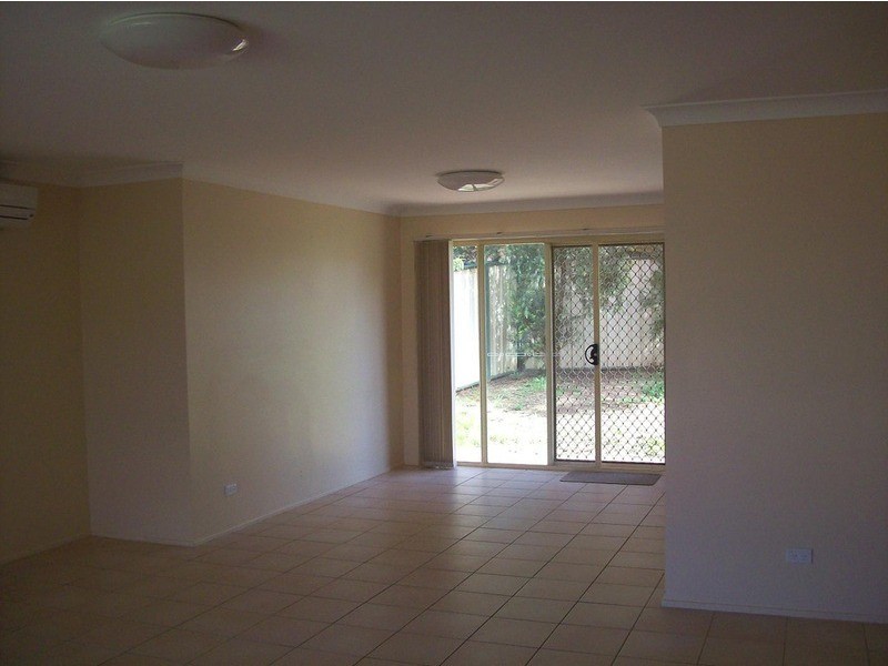 4A Marin Place, Prestons NSW 2170