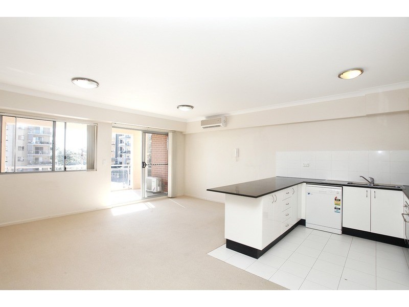 9/8-10 Lachlan  Street, Liverpool NSW 2170