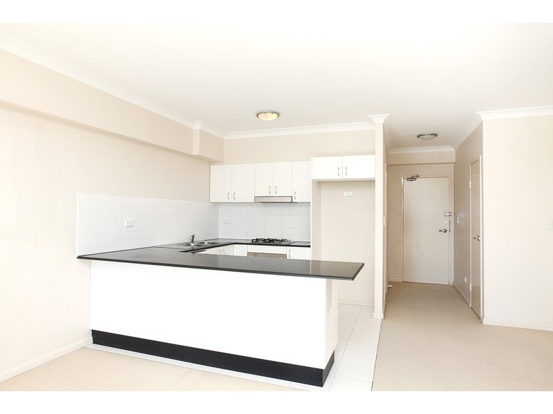 9/8-10 Lachlan  Street, Liverpool NSW 2170