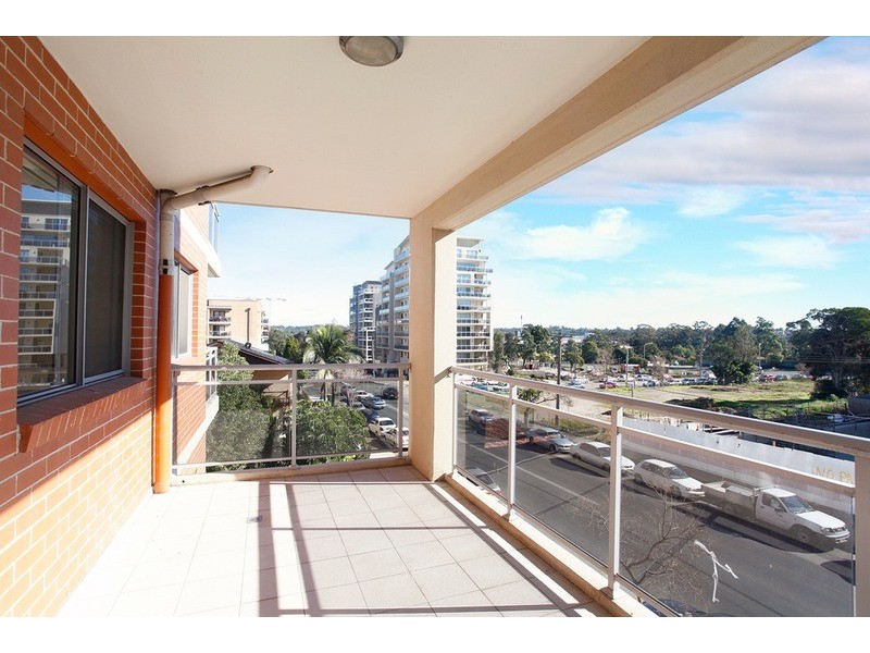 9/8-10 Lachlan  Street, Liverpool NSW 2170