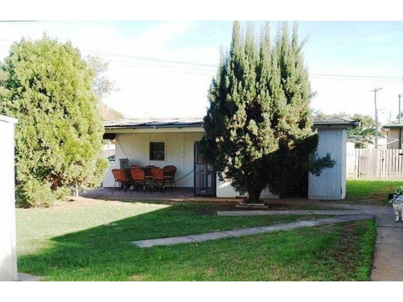 4 Fassifern Place, Cartwright NSW 2168