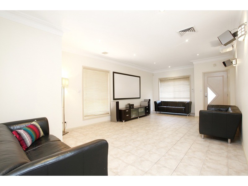 3A Rosewood Avenue, Prestons NSW 2170