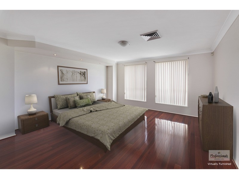 4 Cleary Place, Casula NSW 2170