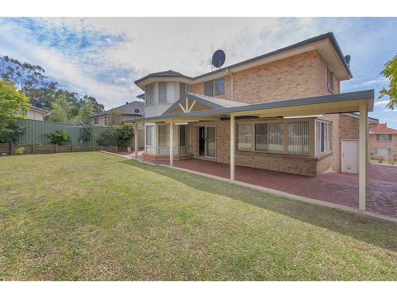 4 Cleary Place, Casula NSW 2170
