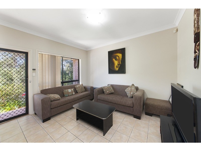 18c Kitson Way, Casula NSW 2170