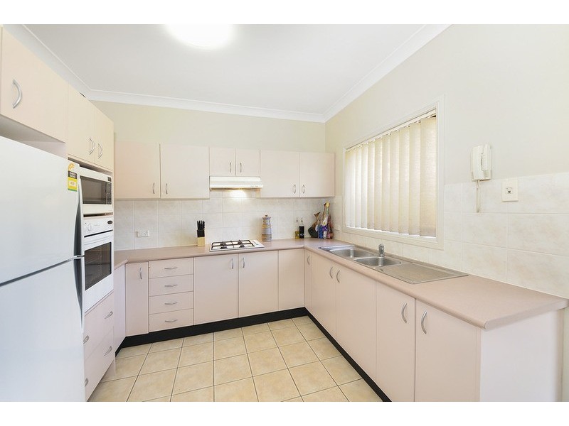 18c Kitson Way, Casula NSW 2170