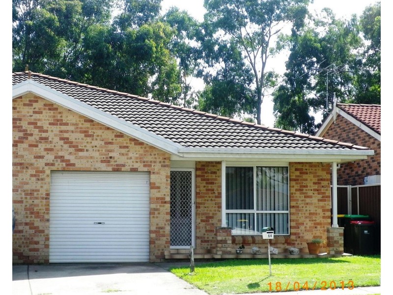 2/64 Kendall Drive, Casula NSW 2170