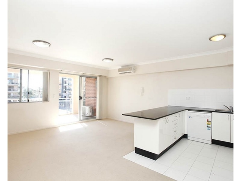 9/8-10 Lachlan Street, Liverpool NSW 2170