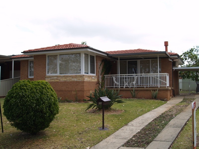 20 Augusta Street, Casula NSW 2170