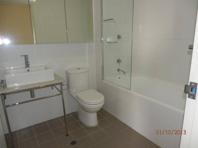 32F/541 Pembroke Road, Leumeah NSW 2560