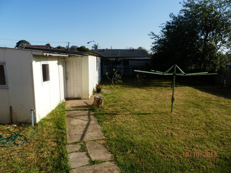 34 Demeyrick Avenue, Casula NSW 2170