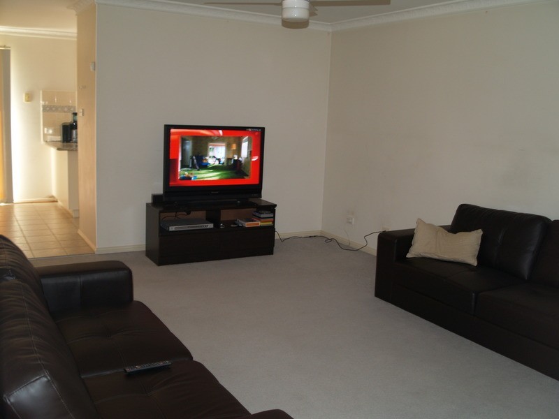 7/9-11 Doomben  Close, Casula NSW 2170