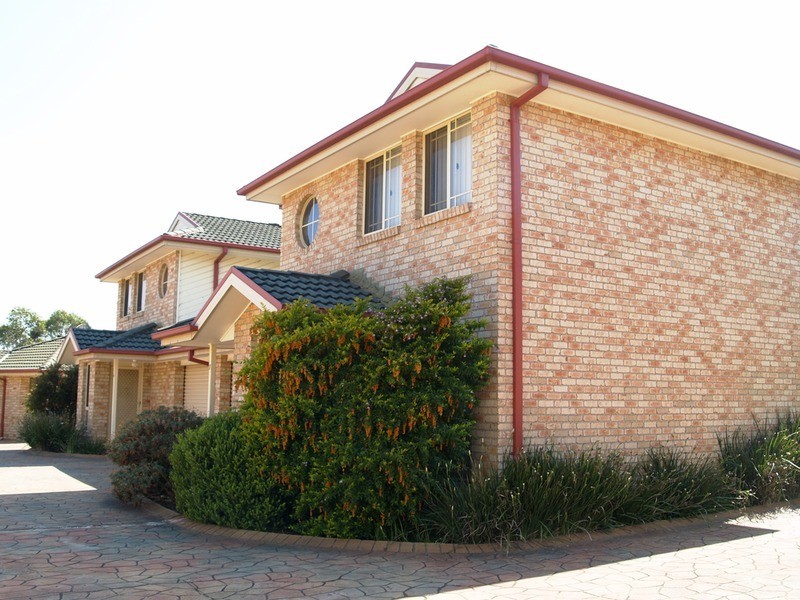 7/9-11 Doomben  Close, Casula NSW 2170