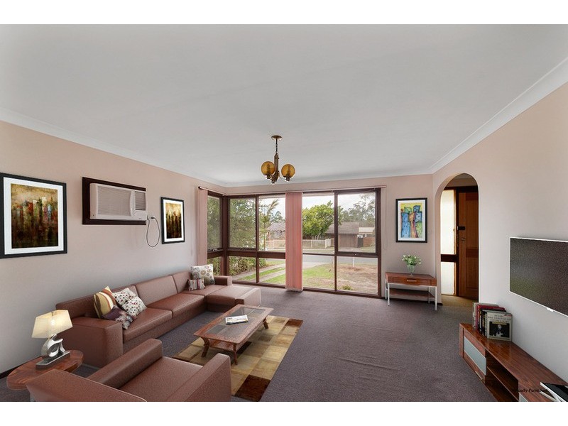 52 Foveaux  Avenue, Lurnea NSW 2170