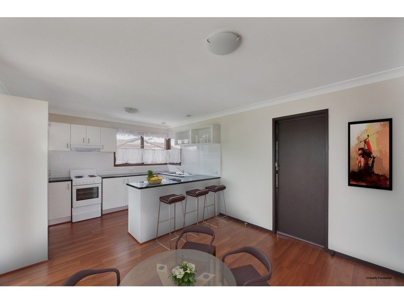 52 Foveaux  Avenue, Lurnea NSW 2170