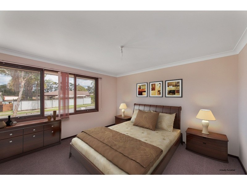 52 Foveaux  Avenue, Lurnea NSW 2170